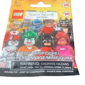 NEW Lego 71017 Clan of the Cave Batman 2017 Issue IN BAG Import